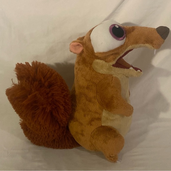Just Play The Ice Age Adventures of Buck Wild Baby Scrat 11” Plush Toy Sounds - Picture 3 of 5